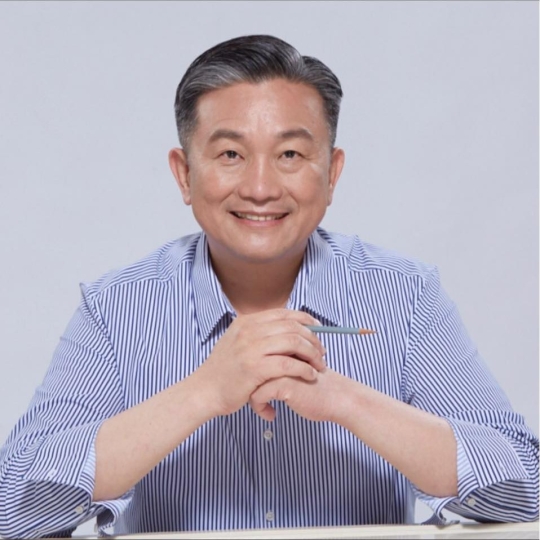 王定宇　